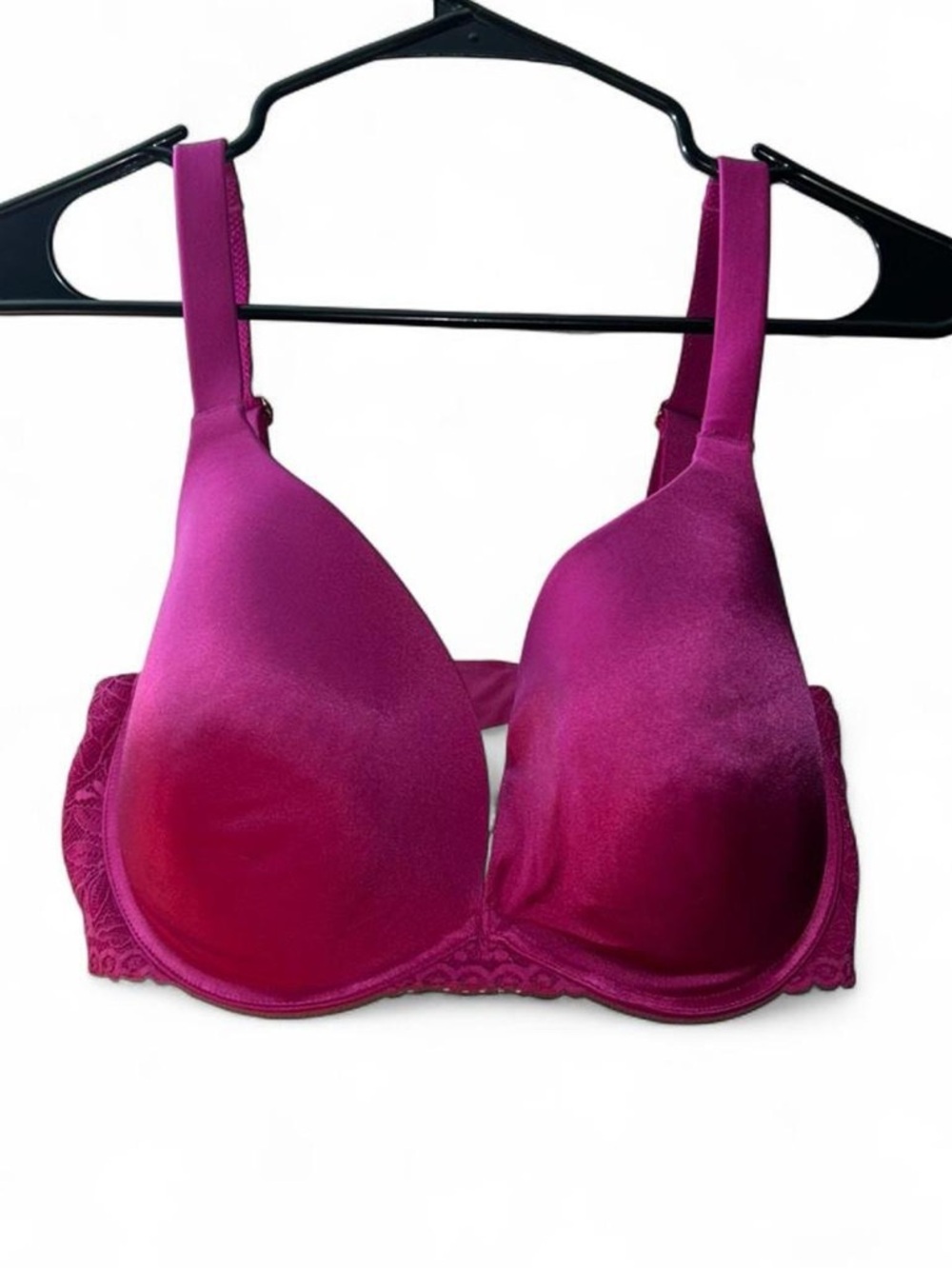 Smooth Molded Bra with Lace Band in Magenta - Unbranded